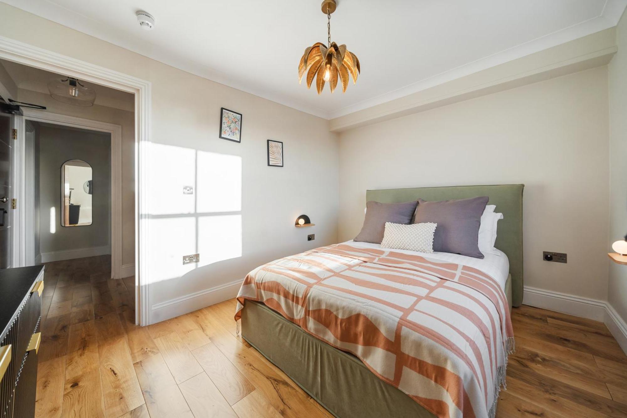 Апартаменты House Of Cambridge Gardens In Notting Hill Лондон Экстерьер фото